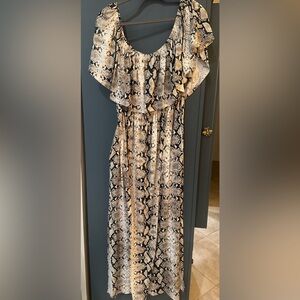 Snake skin pattern maxi off the shoulder dress 1x